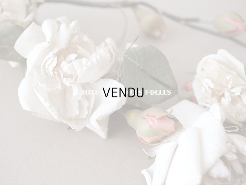 画像4:  アンティーク 薔薇の布花 蕾付き ホワイト＆パウダーピンク