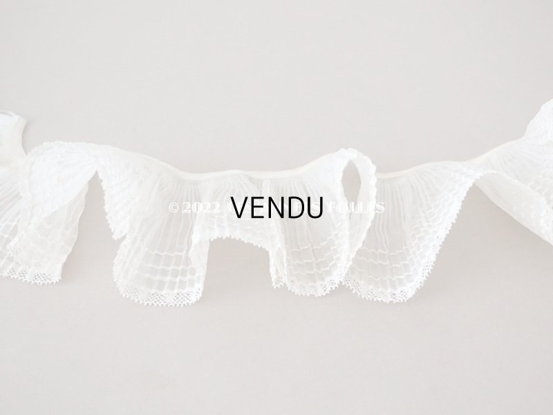 画像4: アンティーク  幅広 プリーツリボン レース付　ライン入り コットンオーガンジー オフホワイト&エクリュ 55cm 約7.7cm幅