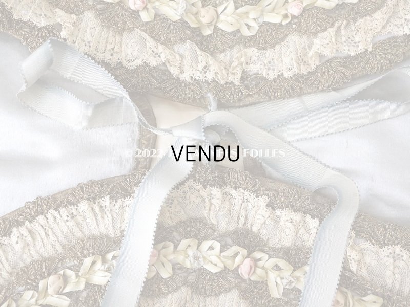 画像3: アンティーク シルク製 ハンキーケース ロココトリム＆レース　グレイッシュブルー ハンカチ用ポシェット - A LA PENSEE PARIS -