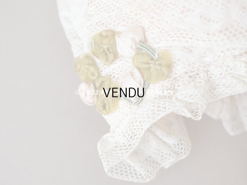 画像5: 1920年代 アンティーク  レースのボネ パウダーピンクの薔薇のロココトリム＆ピンクのシルクリボン付き 