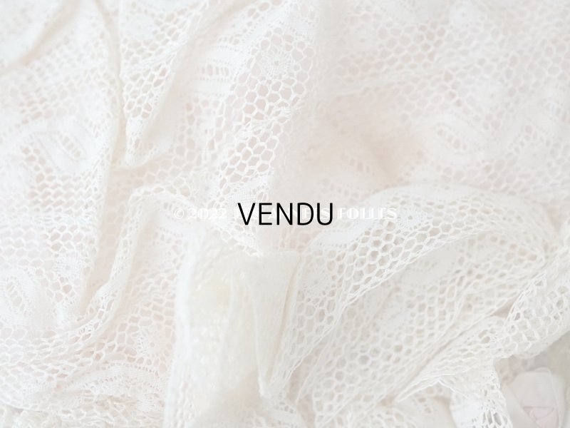 画像8: 1920年代 アンティーク  レースのボネ パウダーピンクの薔薇のロココトリム＆ピンクのシルクリボン付き 