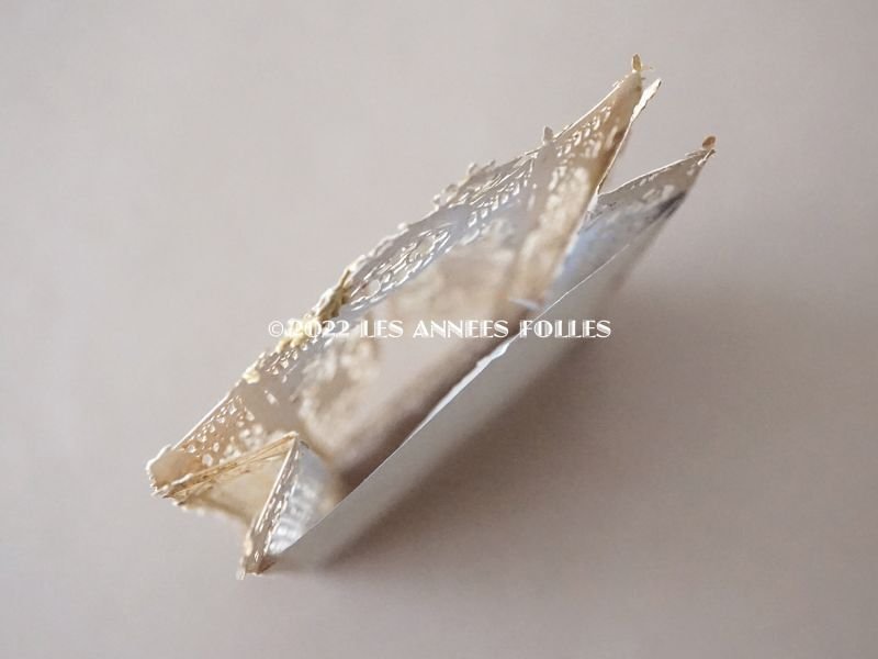 画像7: ＊蚤の市＊ 1882年 アンティーク  初聖体の立体カニヴェ  ポップアップ クロモ 扉付き