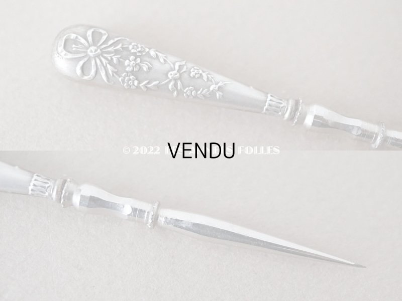 画像14: 1900年代 アンティーク シルバー製 リボン＆薔薇のガーランド ソーイングセット 裁縫道具