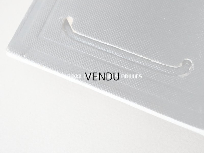 画像11: アンティーク 本革製 フォトフレーム  百合の紋章