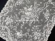 画像2: 19世紀末 アンティーク 花嫁の大判ストール フラワーバスケット アプリカシオン・アングルテール 51×252cm (2)