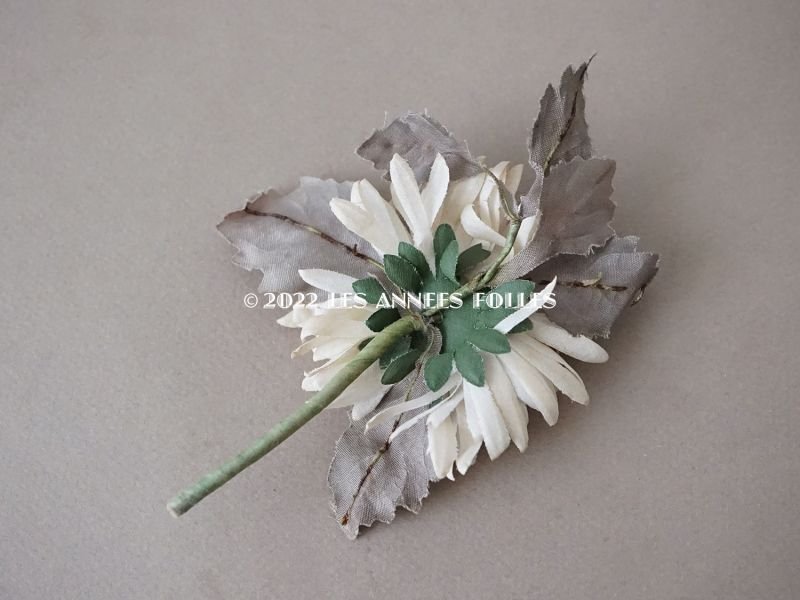画像4:  アンティーク 布花 西洋菊 クリザンテーム コサージュ オフホワイト