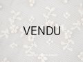 アンティーク 小さな花のポンポン付 レース ライトベージュ