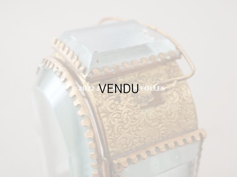 画像7: アンティーク 懐中時計 & ジュエリーボックス パウダーブルーのシルク製クッション