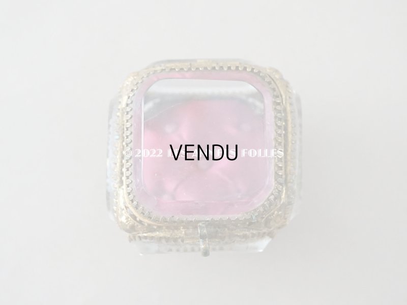 画像5: 19世紀末 アンティーク ジュエリーボックス  ワインレッドのシルク製クッション ロカイユ装飾の脚