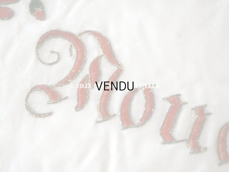 画像9: 19世紀 ナポレオン3世時代 アンティーク シルク製 ハンキーケース クッション付 刺繍入り  ハンカチ用ポシェット