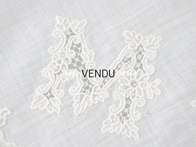 画像10: 19世紀 アンティーク ポワンドガーズ 結婚式のハンカチ モノグラムの刺繍入り 【 ポワン・ド・ガーズ 】