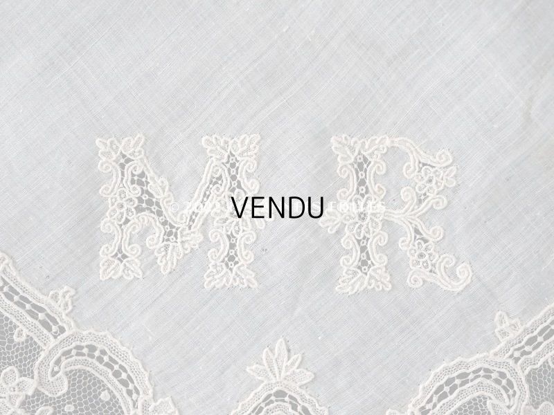 画像9: 19世紀 アンティーク ポワンドガーズ 結婚式のハンカチ モノグラムの刺繍入り 【 ポワン・ド・ガーズ 】