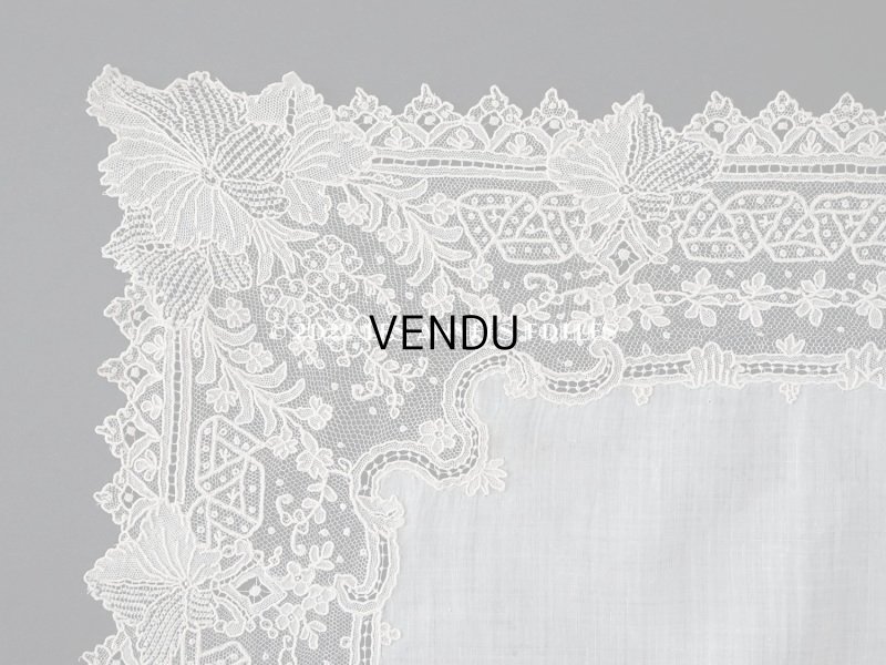 画像3: 19世紀 アンティーク ポワンドガーズ 結婚式のハンカチ モノグラムの刺繍入り 【 ポワン・ド・ガーズ 】