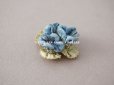 画像4: アンティーク ブルーの花のロココモチーフ  (4)