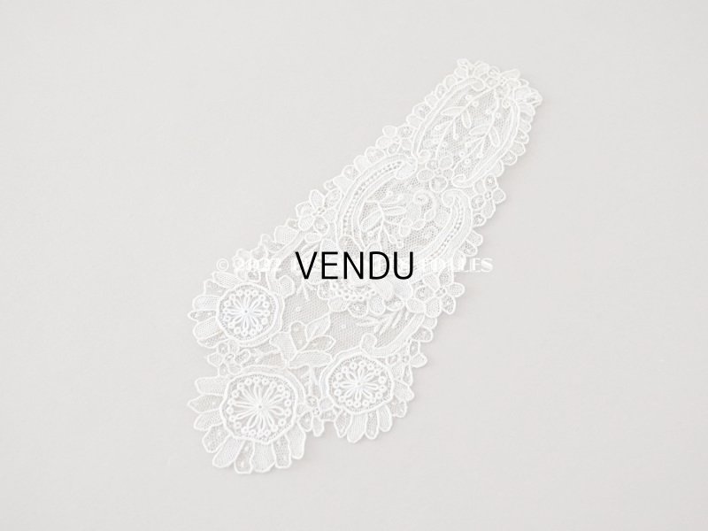 画像3: 19世紀末 アンティーク ポワンドローズの胸飾り ニードルレース  ポワンドガーズ   『ポワン・ド・ガーズ』 『ポワン・ド・ローズ』