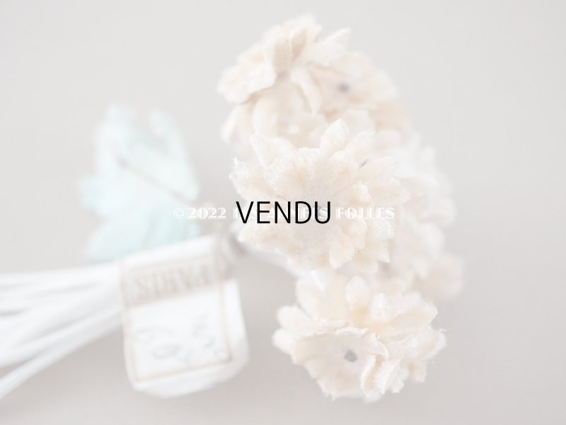 画像6: アンティーク ベルベットの布花　 淡いキャメル＆オフホワイト