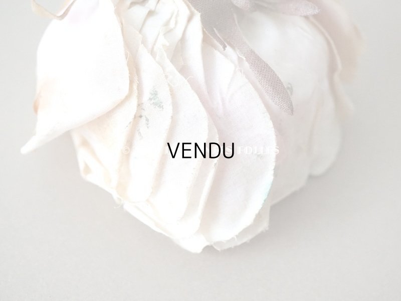 画像7: 1900年代 アンティーク　薔薇の大きな布花 淡いピンク　クウォーター・ロゼット咲き