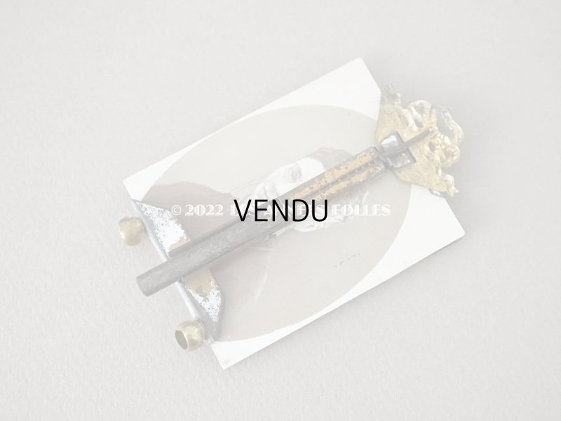 画像7: アンティーク とても小さなフォトフレーム  リボンモチーフ付き 赤&黒のマーブル