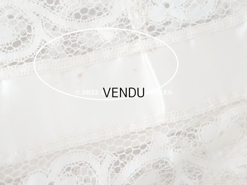 画像10: 1900年頃 アンティーク  ドレスの裾 パウダーピンクのシルクサテン＆プリーツレース 