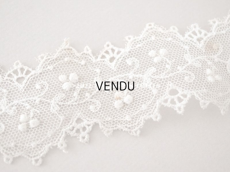 画像5: アンティーク 小さなポンポン付 レース  幅5.5cm