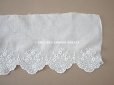 画像8: アンティーク 幅広 花模様のホワイトワークのレース 手刺繍 78cm 幅17cm