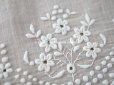 画像4: アンティーク 幅広 花模様のホワイトワークのレース 手刺繍 78cm 幅17cm