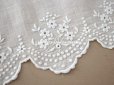 画像3: アンティーク 幅広 花模様のホワイトワークのレース 手刺繍 78cm 幅17cm