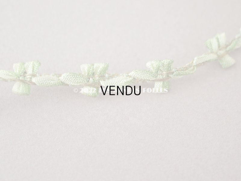 画像2: 1920年頃 アンティーク  ロココトリム グリーンのグラデーション ロココリボン 