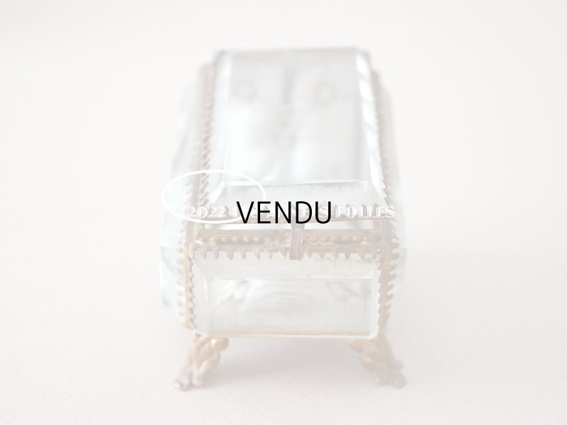 画像7: 19世紀末 アンティーク ジュエリーボックス  グレイッシュブルーのシルク製クッション 懐中時計