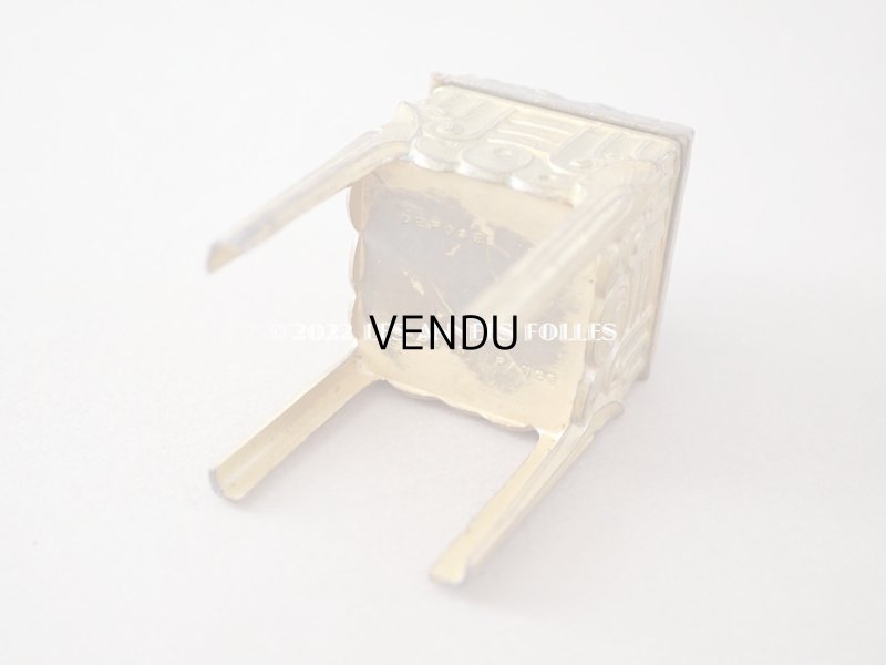 画像8: 1920年代 アンティーク 栗鼠のジュエリーボックス  マスタードカラーのシルク製クッション