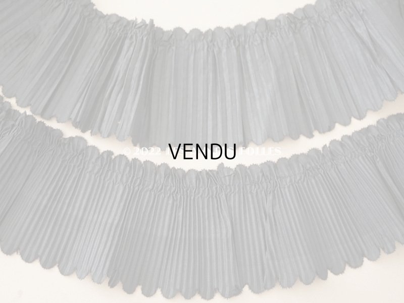 画像9: 19世紀末 アンティーク  ドレスの裾 黒いシルクのプリーツ 3m 約10cm幅