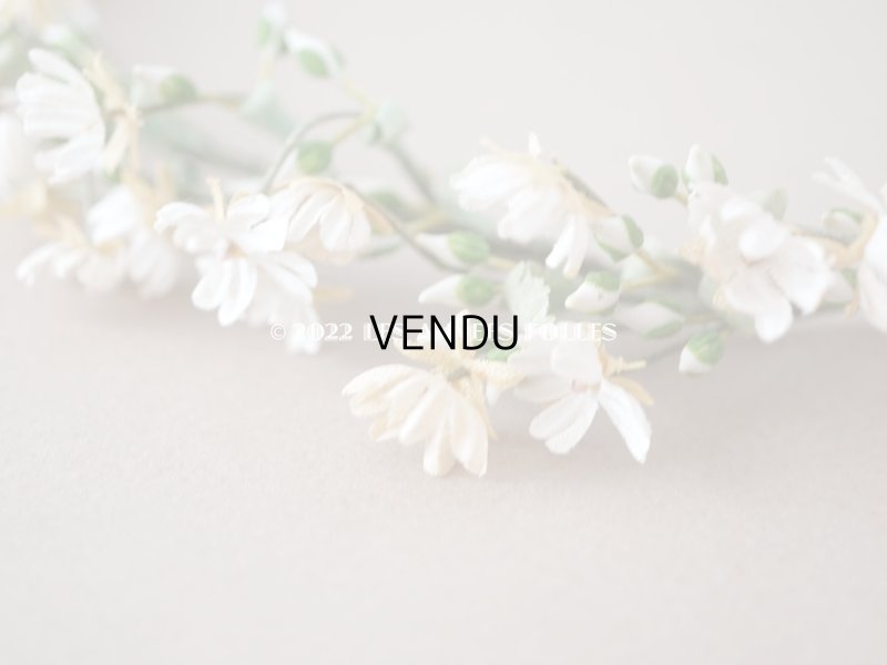 画像8: 19世紀末 アンティーク 白い小さなの布花のティアラ 花冠