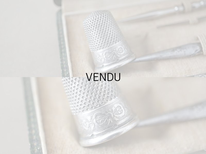 画像17: 1900年頃 アンティーク シルバー製 リボン&花のガーランド ソーイングセット 裁縫道具