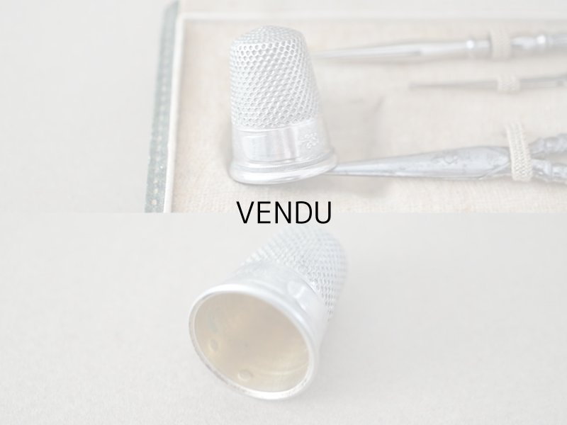 画像18: 1900年頃 アンティーク シルバー製 リボン&花のガーランド ソーイングセット 裁縫道具