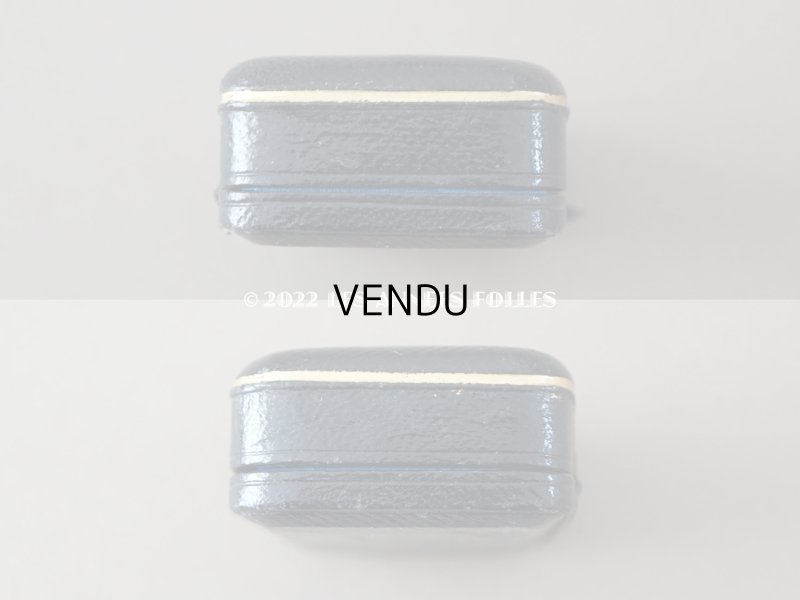 画像4: 19世紀末 アンティーク 本革製 イニシャル入り ブローチ用ボックス　黒 ジュエリーボックス