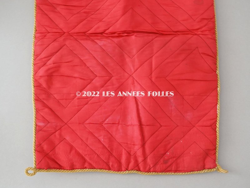 画像4: ＊蚤の市＊19世紀 アンティーク シルク製 ハンキーケース イニシャル刺繍入り ハンカチ用ポシェット 