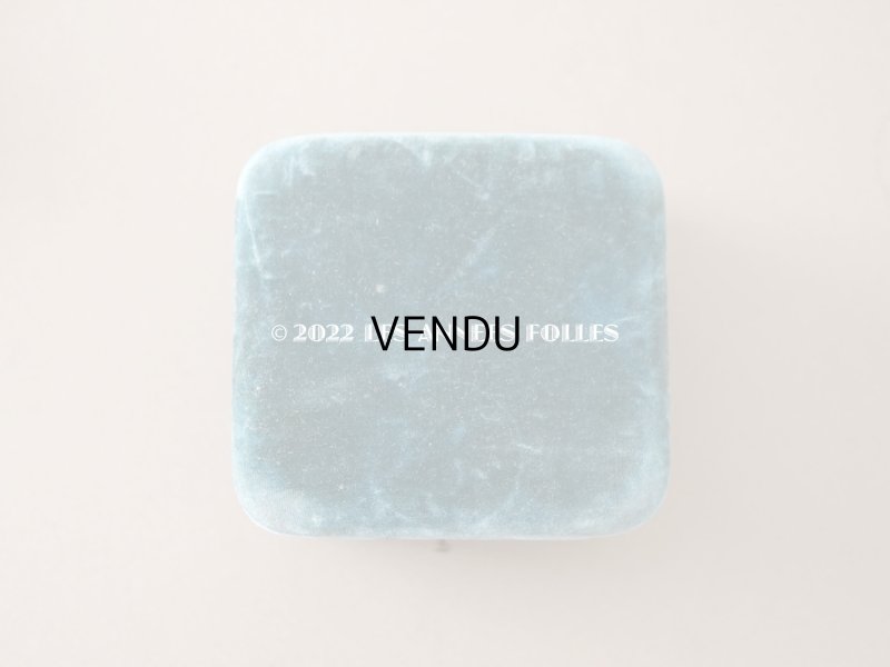 画像7: 19世紀末　アンティーク ブレスレット用 ジュエリーボックス　ブルーのベルベット