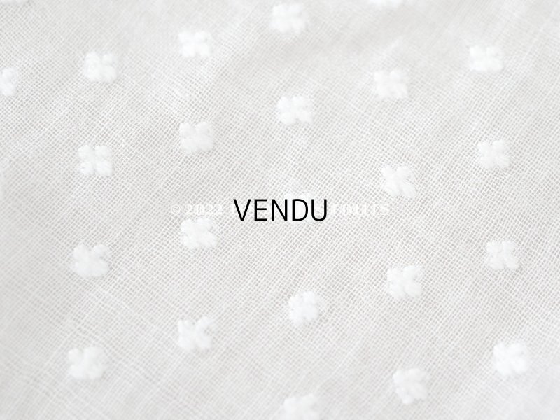 画像3: アンティーク  とても小さな花刺繍入り コットン生地  34.5×46.5cm