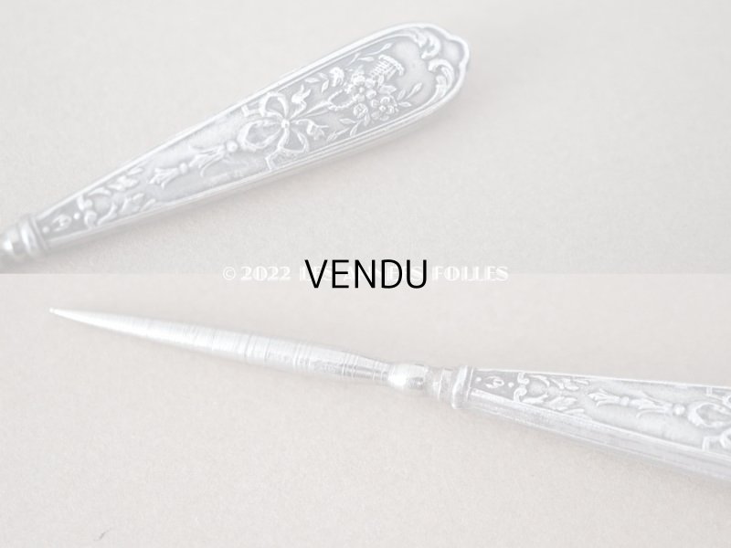 画像7: 1920年代 アンティーク リボン&ローズパニエ柄 ソーイングセット 裁縫道具