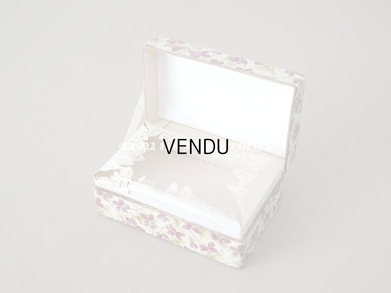 画像8: 19世紀 アンティーク 菫のお菓子箱 チョコレートボックス レースペーパー付