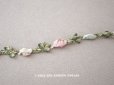 画像1: アンティーク シルク製ロココトリム　3色の薔薇 37cm (1)