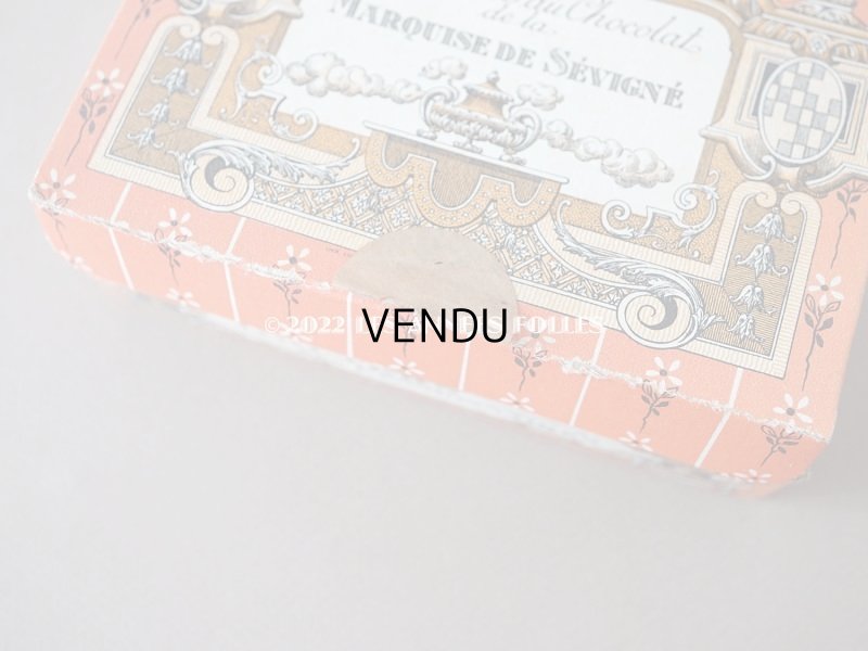 画像10: アンティーク 『 マルキーズ・ ドゥ・セヴィニエ 』のお菓子箱 LES GOUTERS AU CHOCOLAT DE ROYAT - MARQUISE DE SEVIGNE PARIS -