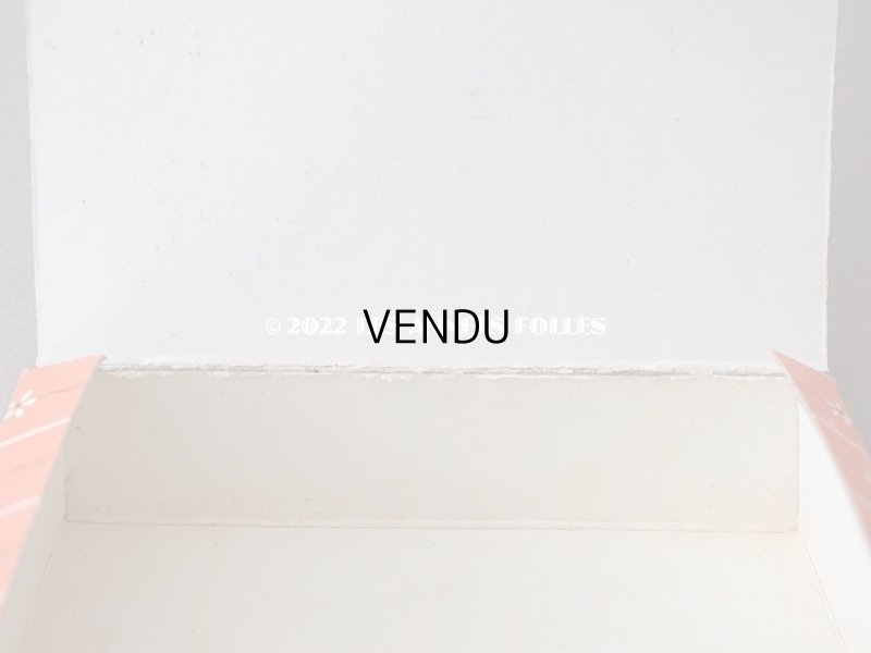 画像9: アンティーク 『 マルキーズ・ ドゥ・セヴィニエ 』のお菓子箱 LES GOUTERS AU CHOCOLAT DE ROYAT - MARQUISE DE SEVIGNE PARIS -