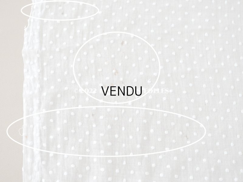 画像9: アンティーク  ドットの刺繍入り コットン生地 57×73cm