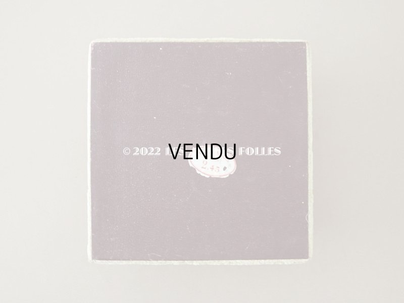 画像6: 1900年代 アンティーク ベルベットの台座 ボンマルシェ百貨店のラベル付き カーキ