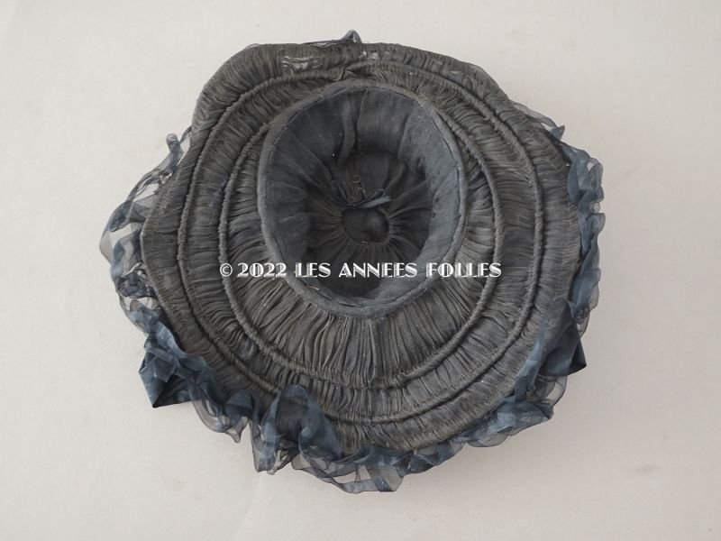 画像9: 19世紀 アンティーク  黒のシルクサテンのフリル付き 帽子