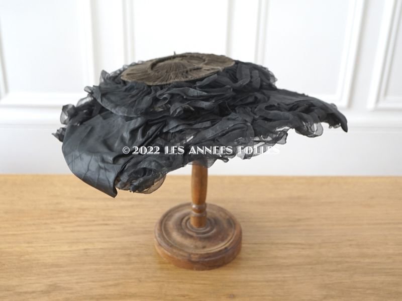画像3: 19世紀 アンティーク  黒のシルクサテンのフリル付き 帽子