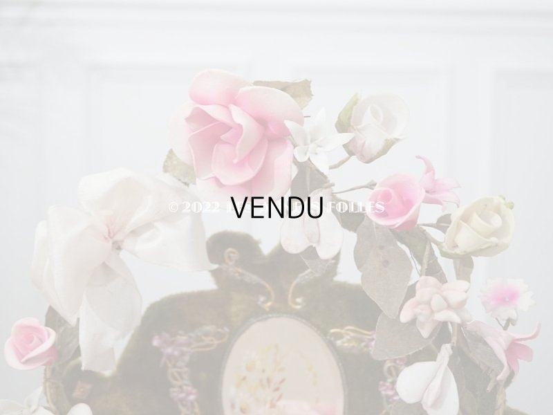 画像6: 1900年頃 アンティーク  グローブ・ド・マリエのパニエ型クッション  アイリスの花