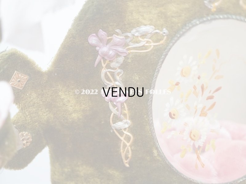 画像14: 1900年頃 アンティーク  グローブ・ド・マリエのパニエ型クッション  アイリスの花