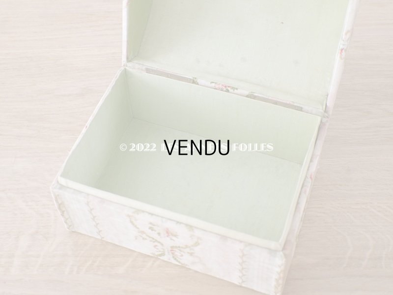 画像10: 18世紀 アンティーク 大きなコフレ　花模様のシルク地